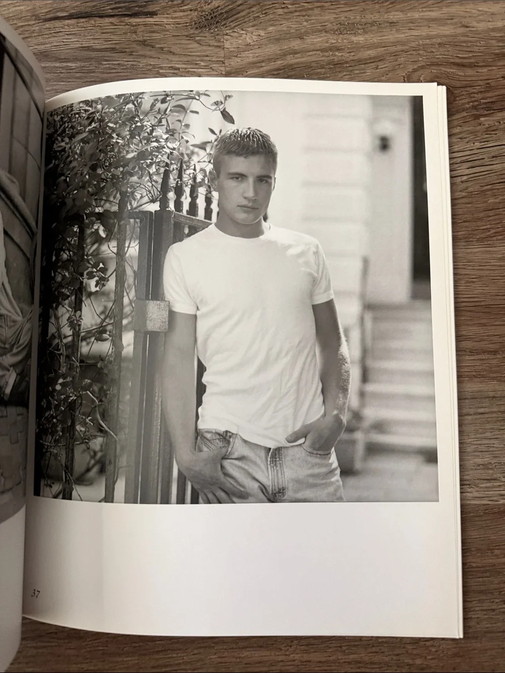 Vintage 1995 The Edge of Desire Photo Book Howard Roffman